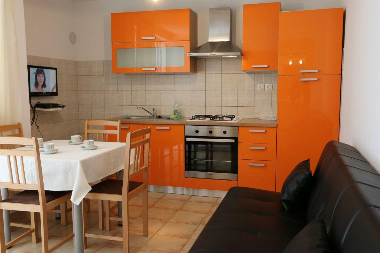 Apartments Hodzic Šilo Dış mekan fotoğraf